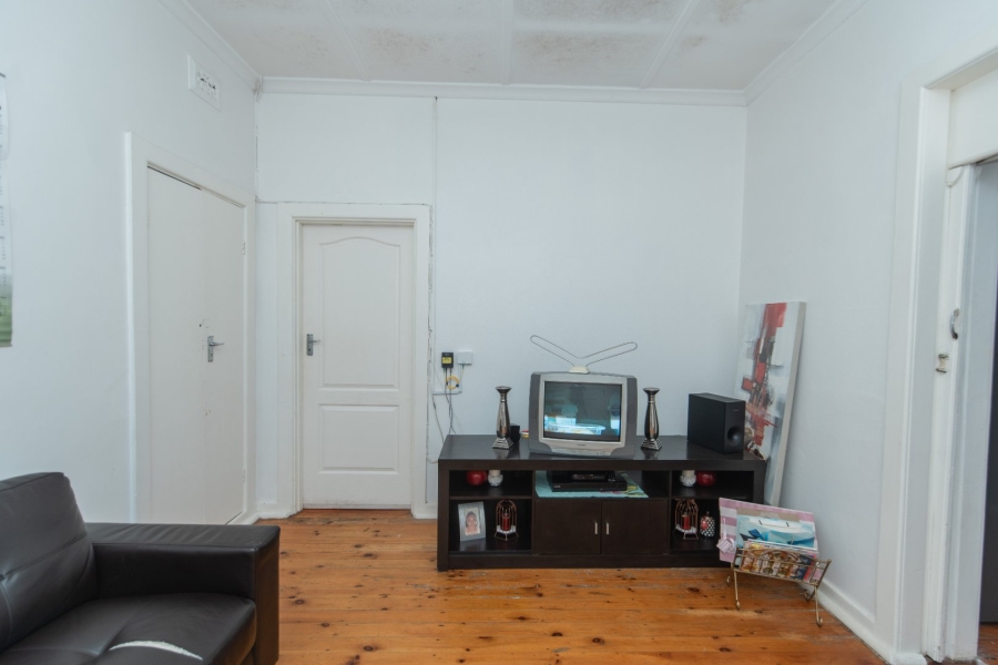 6 Bedroom Property for Sale in Newton Park Eastern Cape